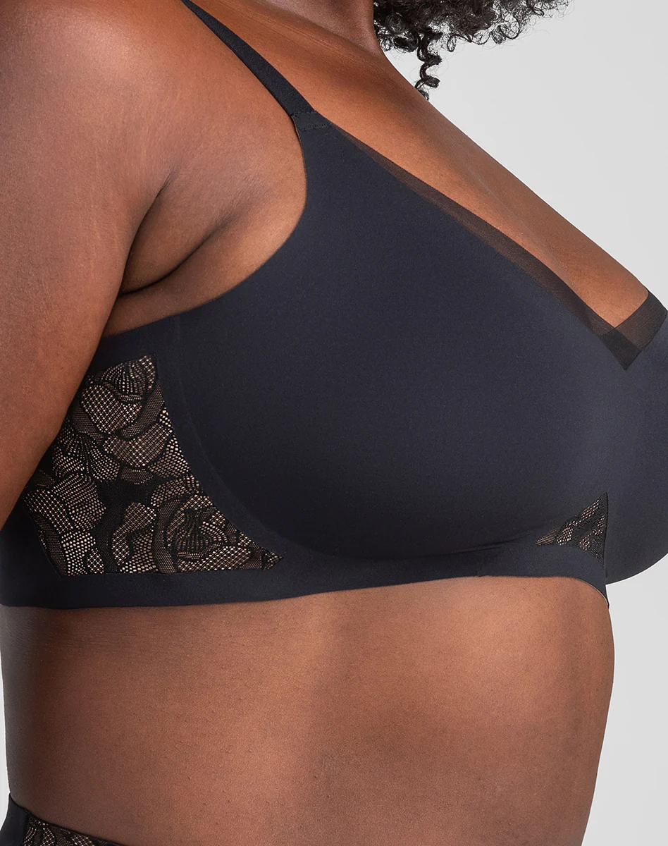 CrossOver Lace Bra - Image 6