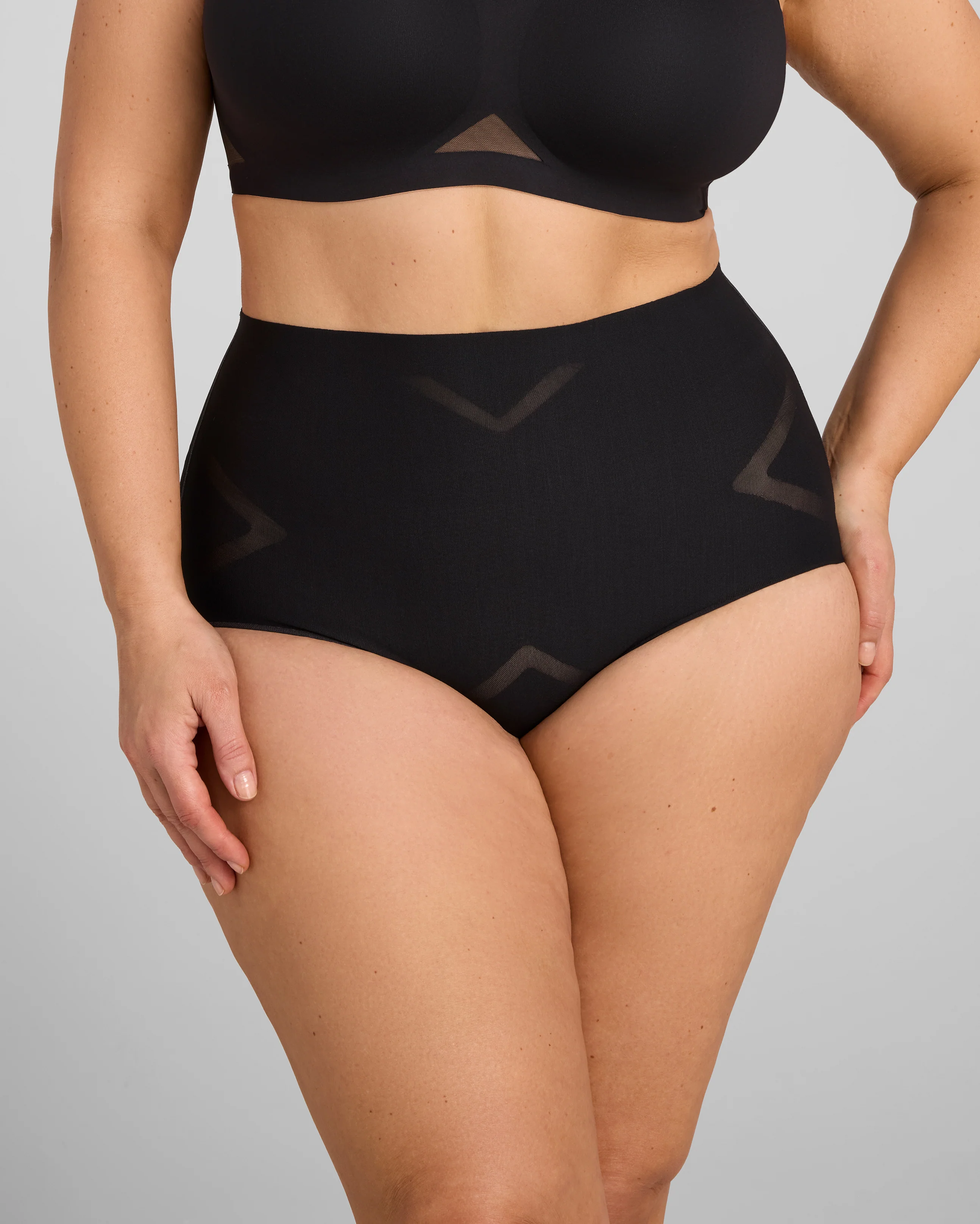 MeshSculpt Mid-Waist Brief - Image 9