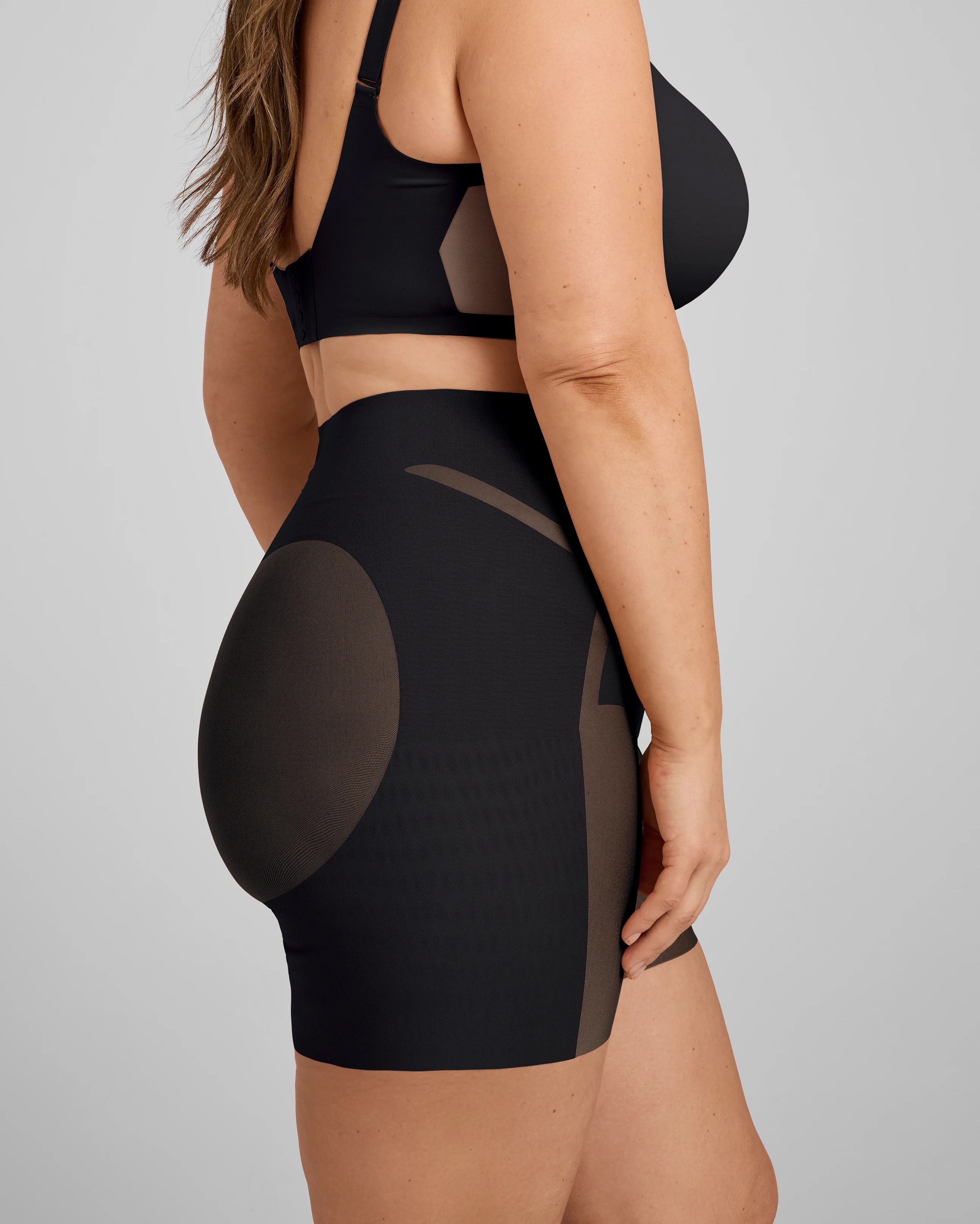 MeshSculpt Mid-Waist Short - Image 15
