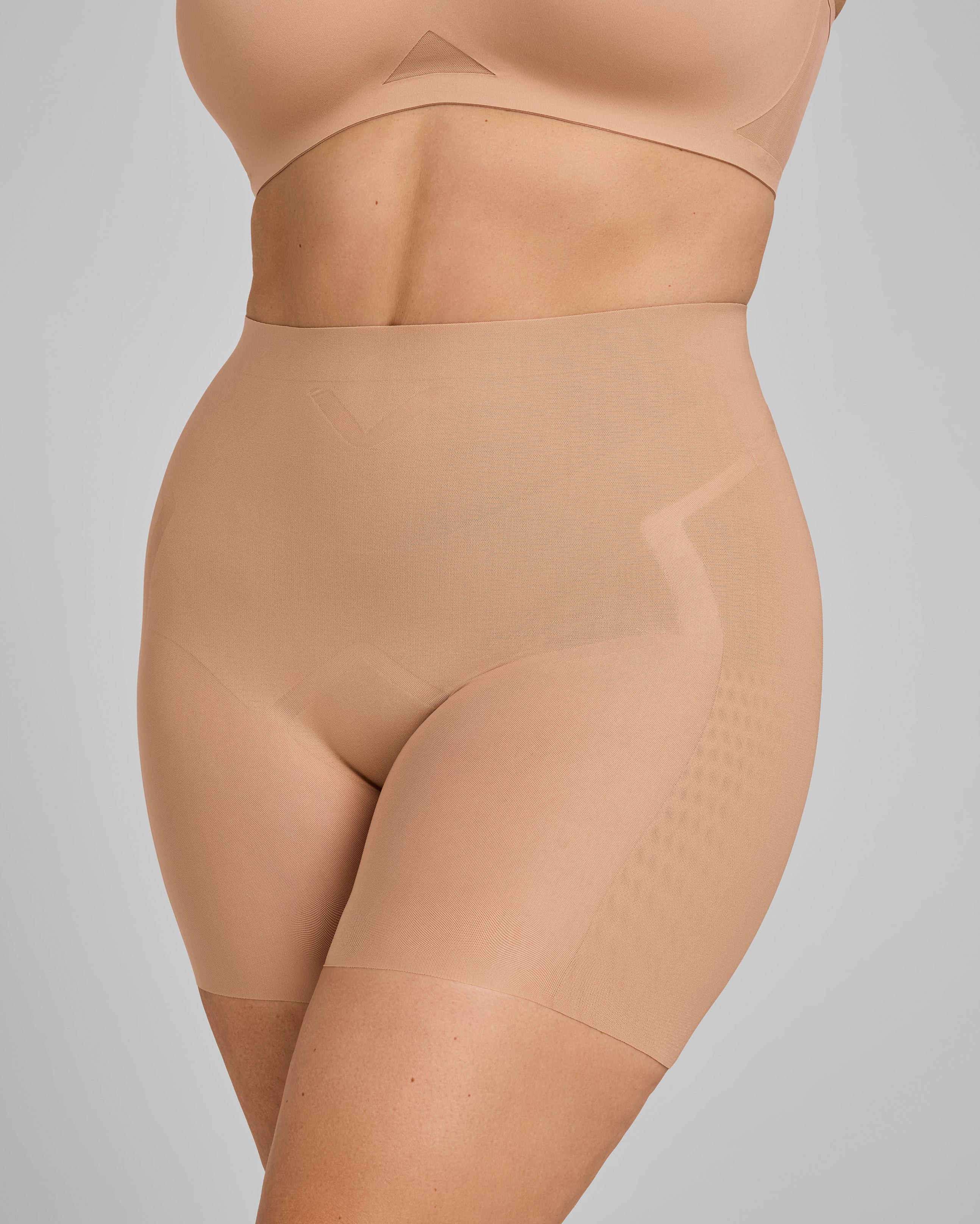 MeshSculpt Mid-Waist Short - Image 3
