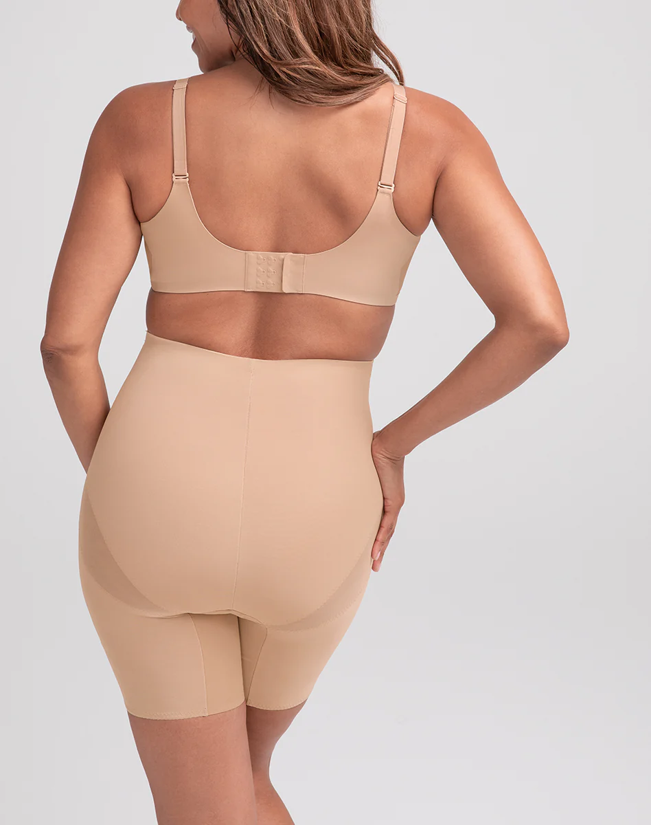 Mid-Waist Short - Image 19