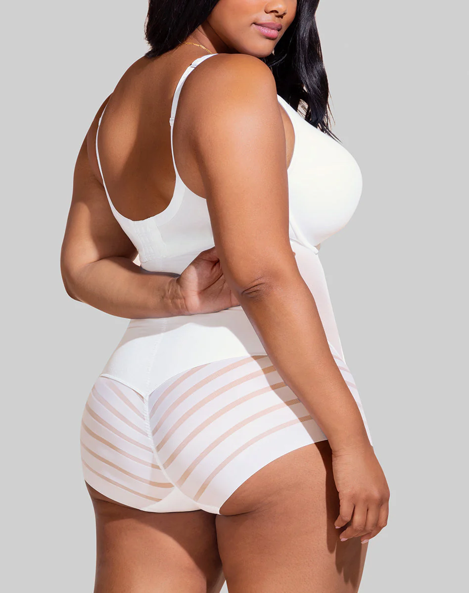 Queen Brief - Image 29