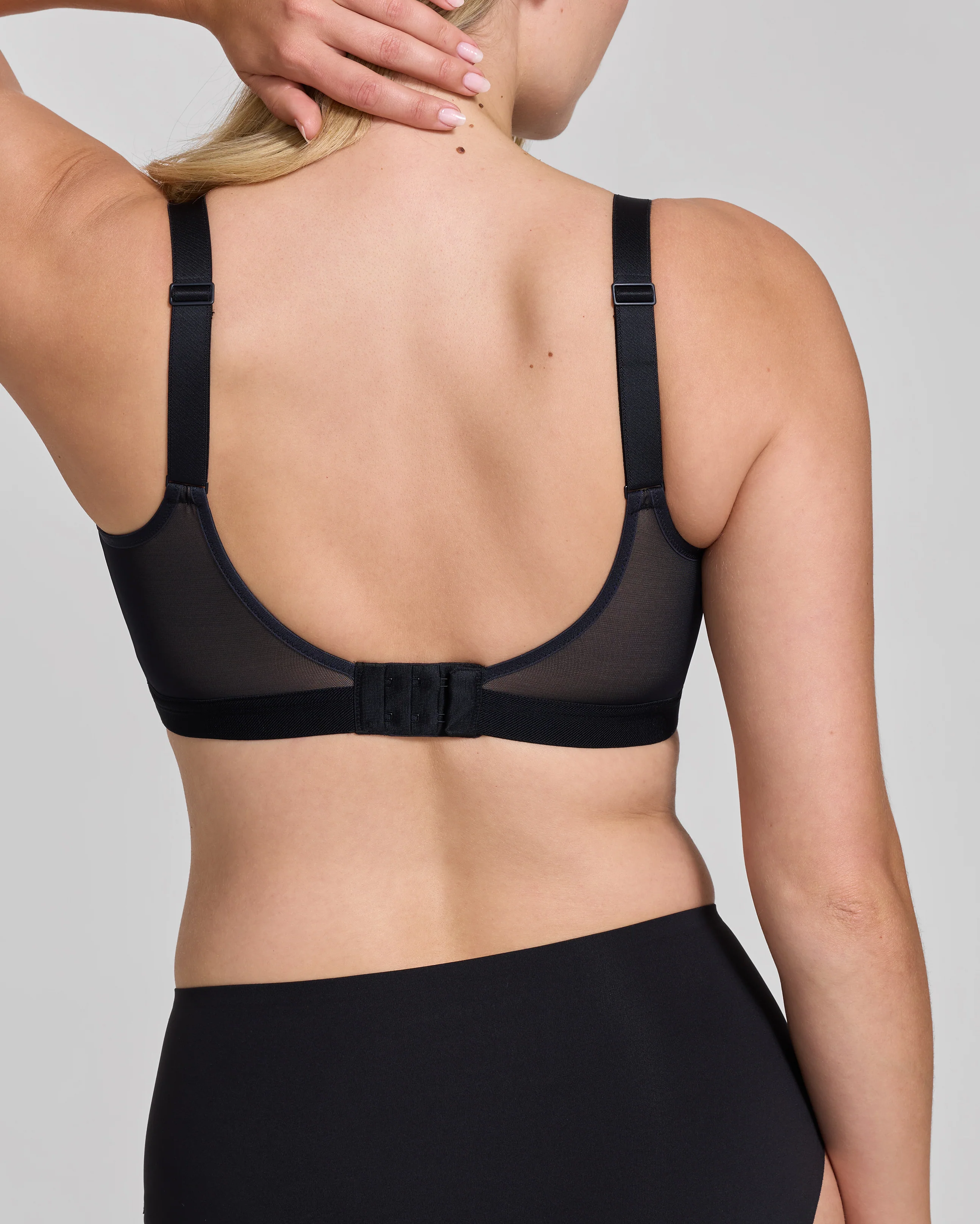 X Balance Bra - Image 18